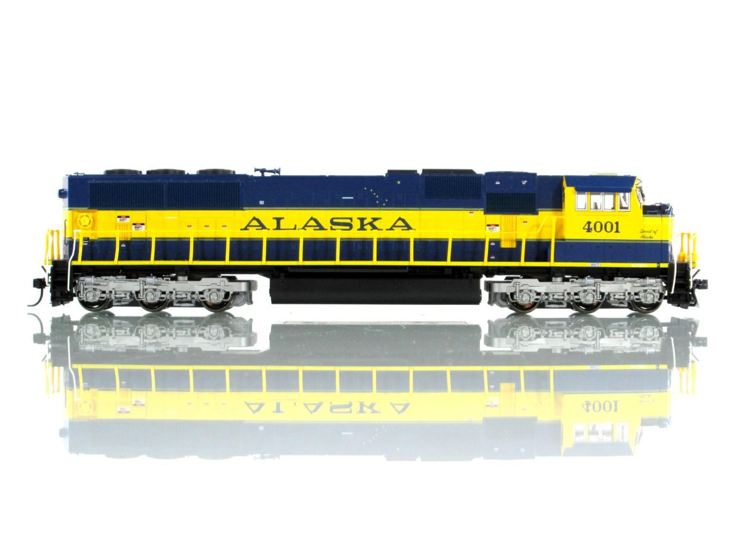 HO Scale ***ALASKA*** SD70MAC Locomotive, ARR 4001 ----- Kato 37-6453, DCC Ready