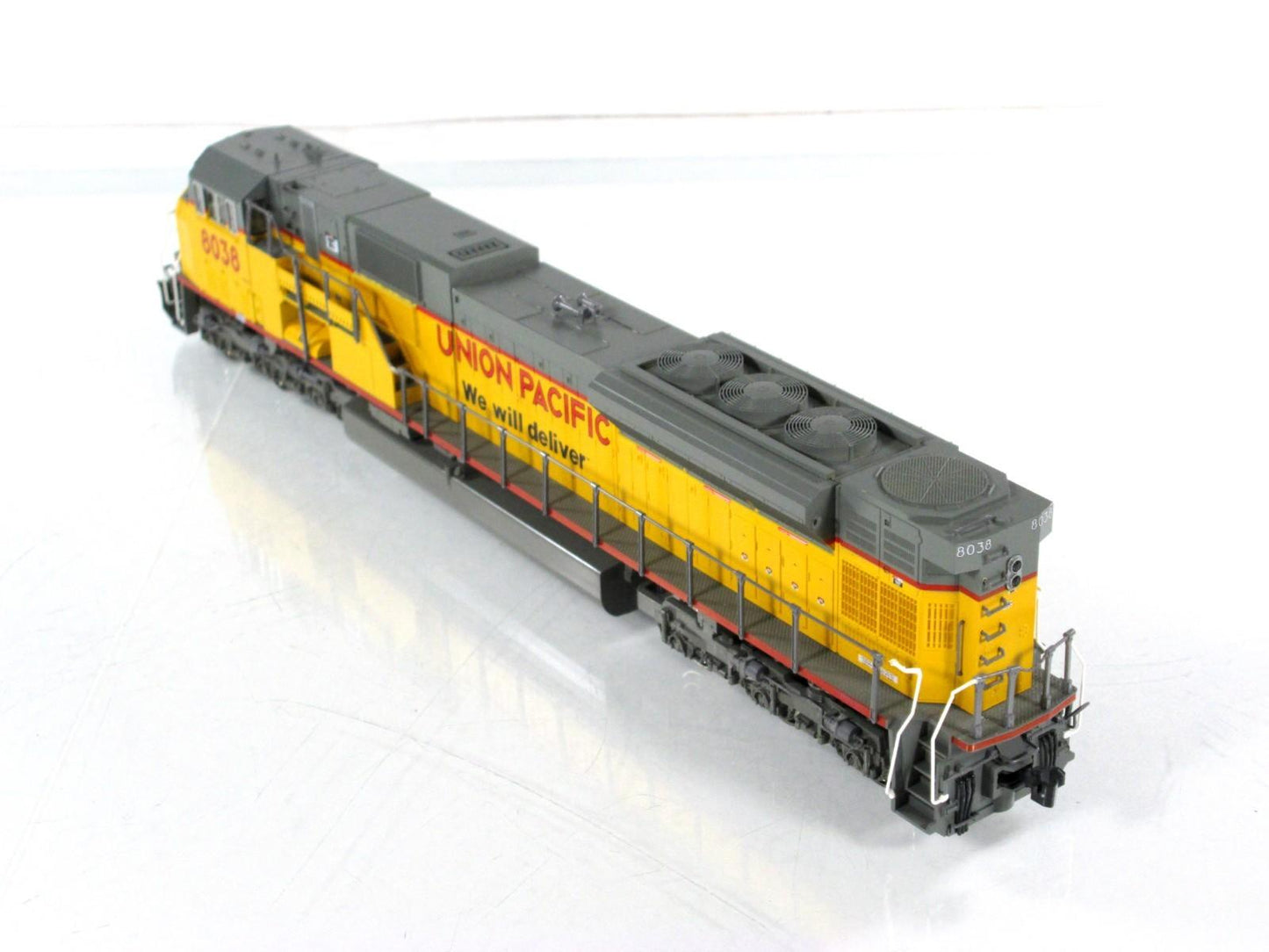 HO Scale ***UNION PACIFIC*** SD90 / 43MAC, UP 8038 ----- Kato 37-6357, DCC Ready