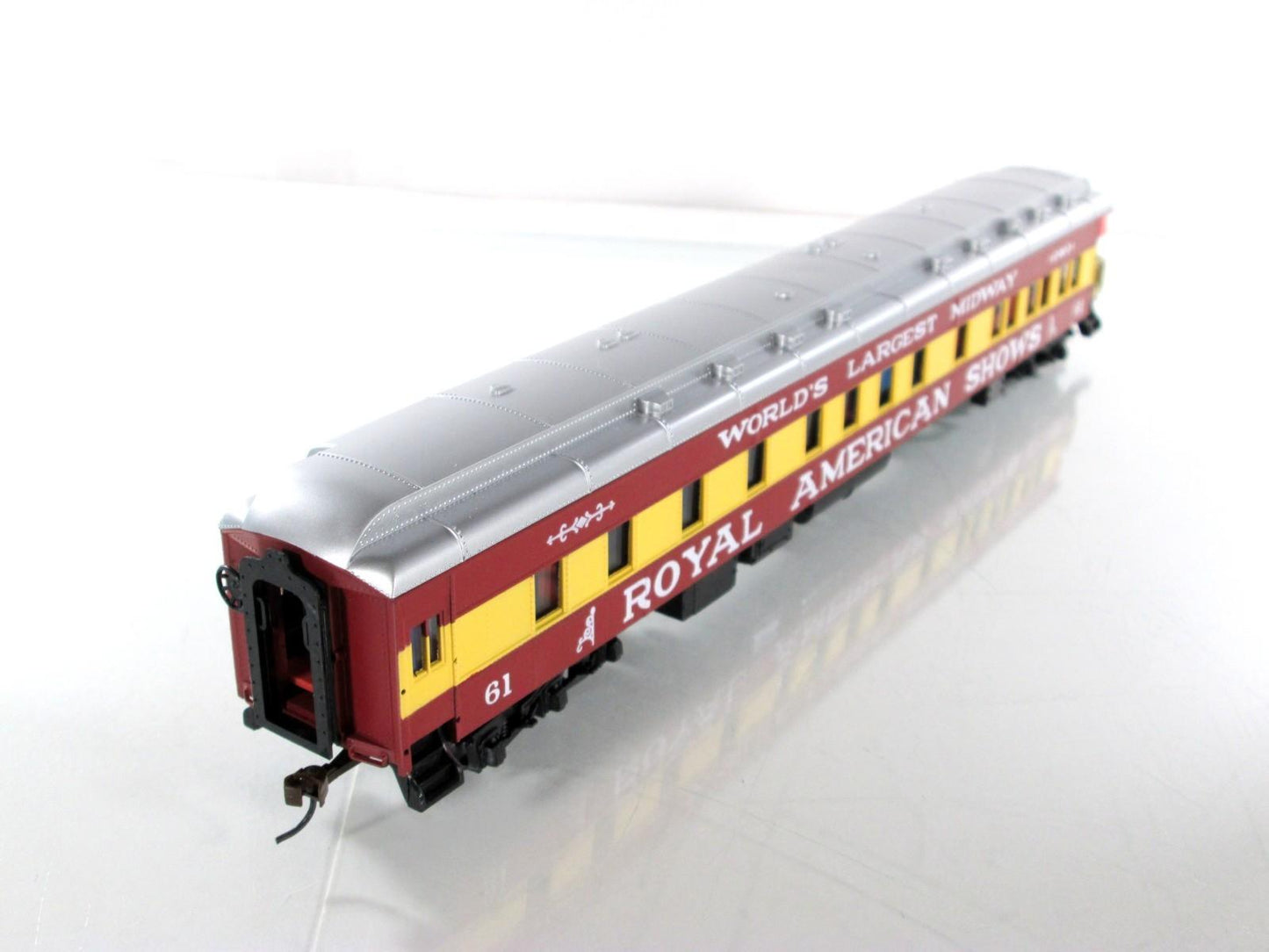 HO Scale **ROYAL AMERICAN SHOWS** 1920s Passenger 8-Set - IHC 49598, Knuckle Cpl