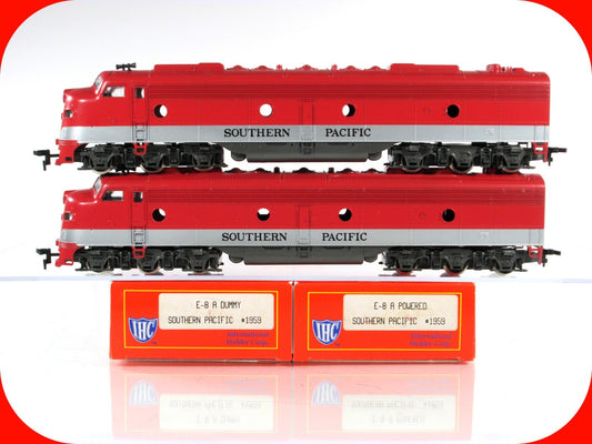 HO Scale ***SOUTHERN PACIFIC , GOLDEN STATE*** E-8 AA Locomotive Set -- IHC 1959