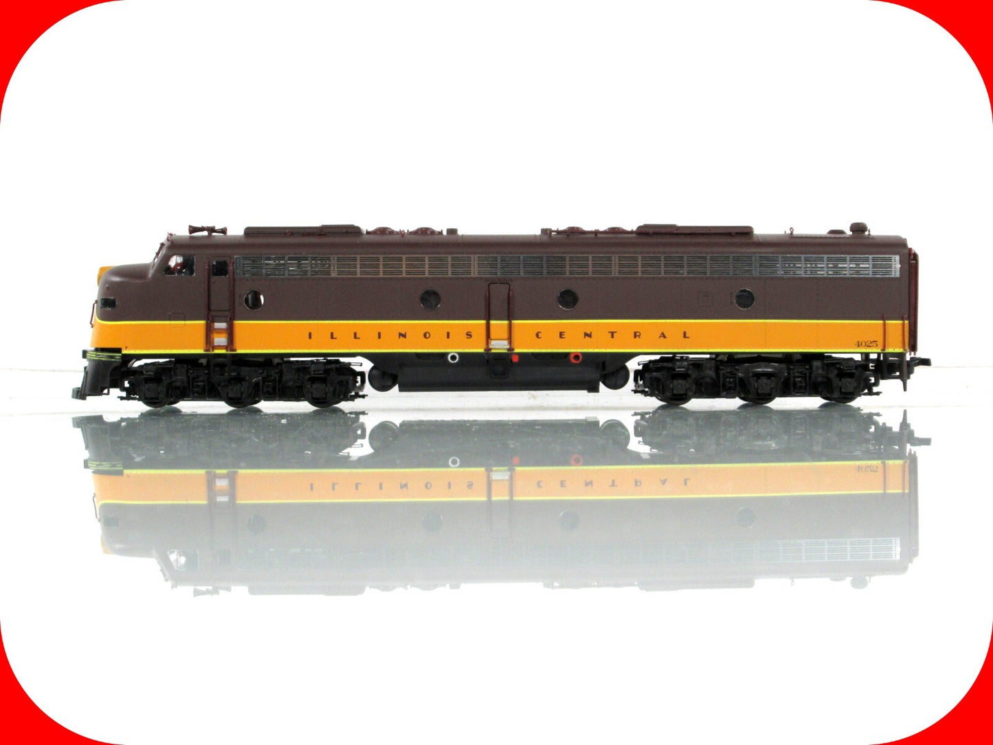 HO Scale ***ILLINOIS CENTRAL** E8/9 Locomotive #4025 - Proto 2000 Life-Like 8712