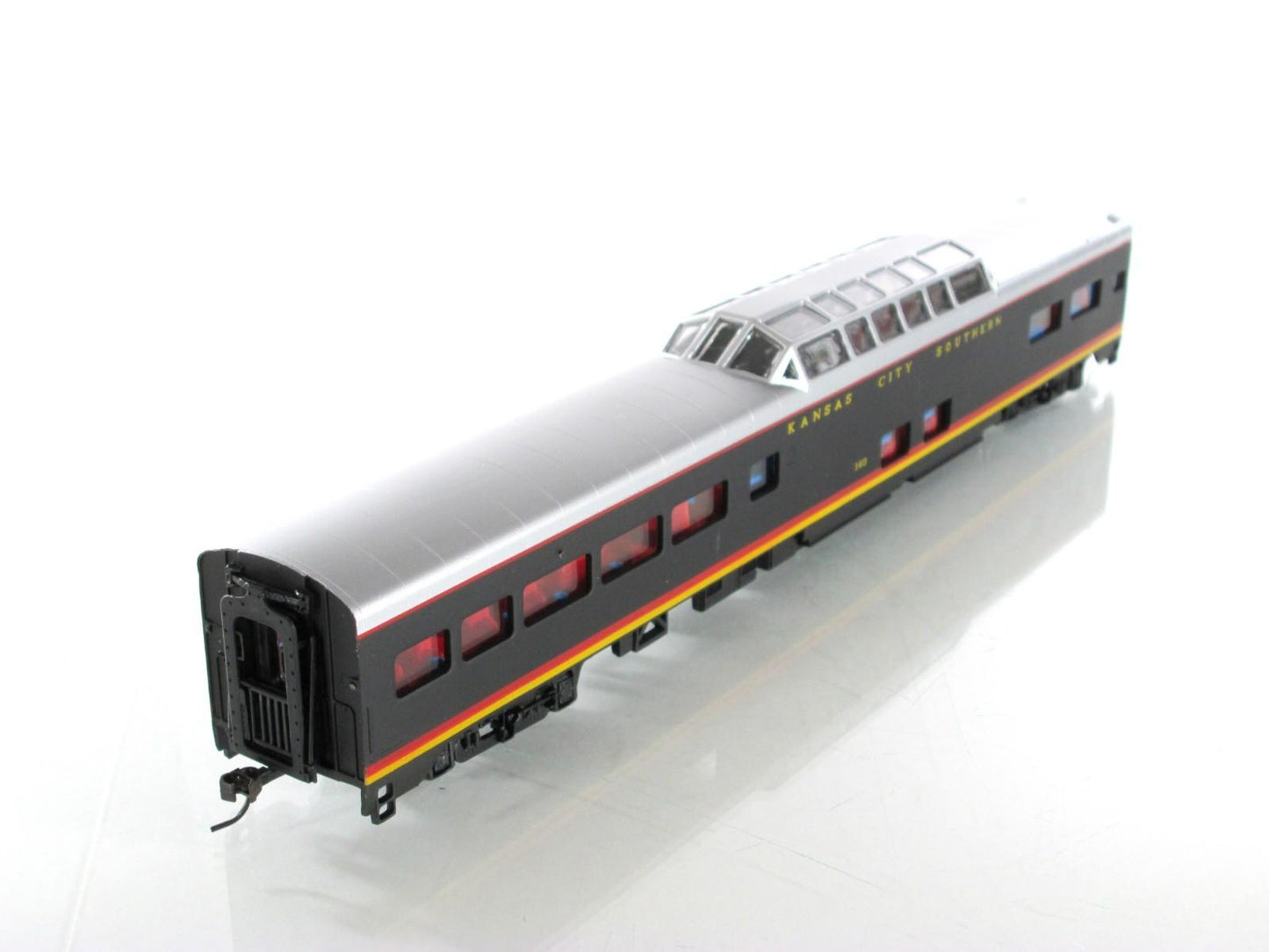 HO Scale *KANSAS CITY SOUTHERN* Passenger Set -IHC 48128, Knuckle Cpl, Interiors