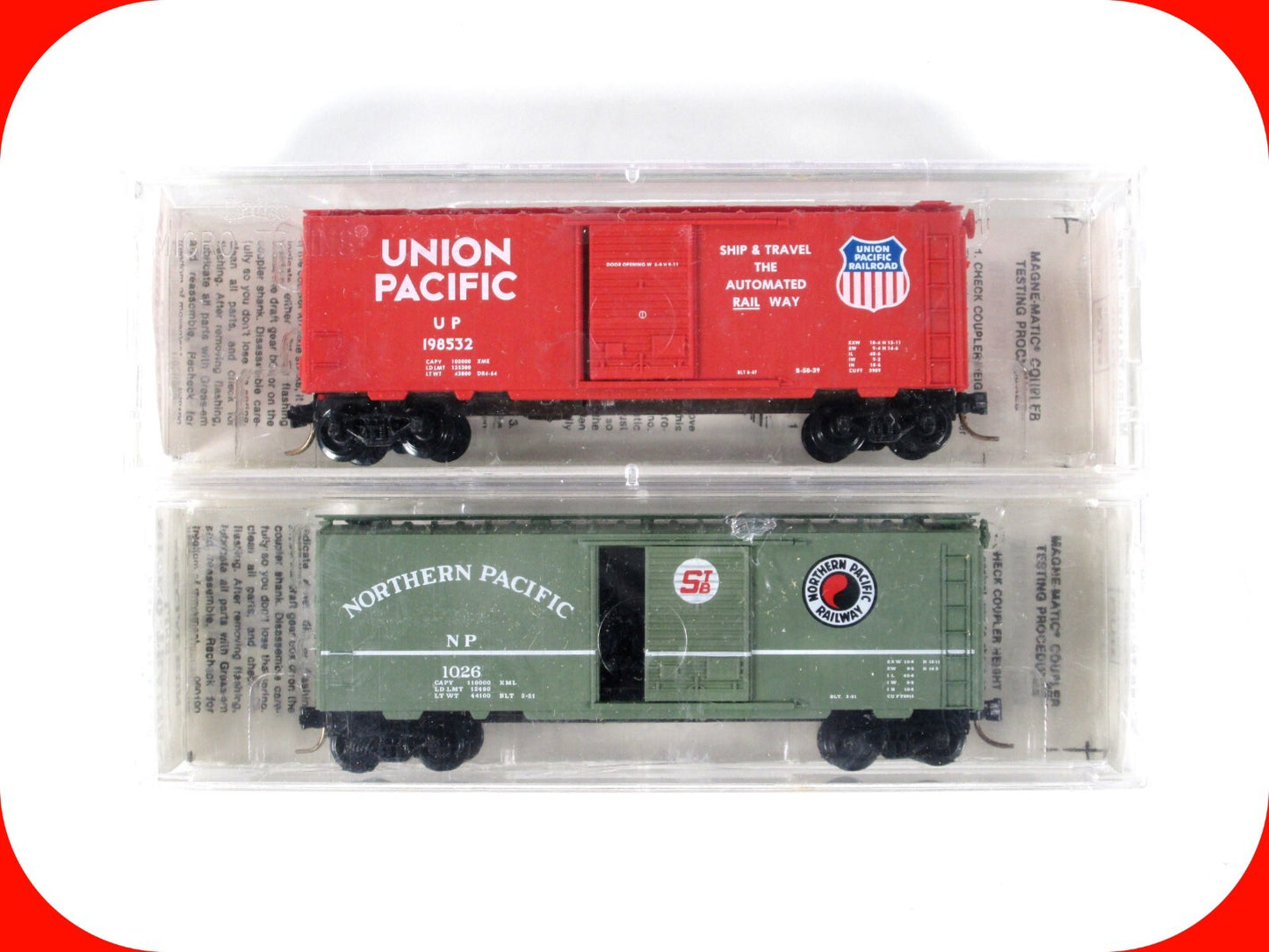 N Scale ***UP 198532 - NP 1026*** Box Car Set - Micro Trains / TexNRails Special