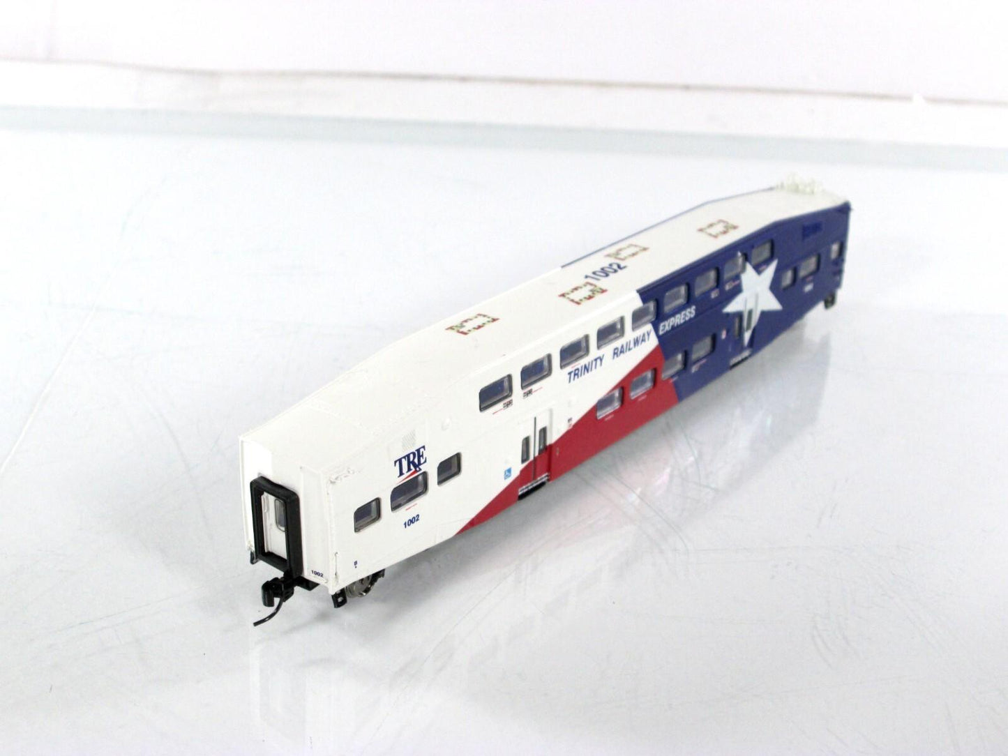 N Scale **TRINITY RAILWAY EXPRESS** Bombardier Control Car #1002 - Athearn 10126