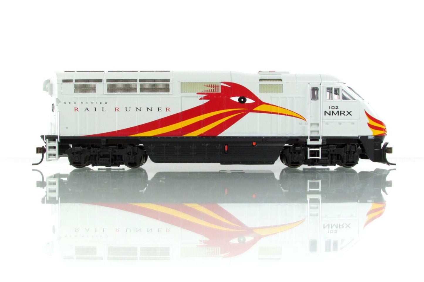 HO Scale ***NEW MEXICO RAIL RUNNER*** F59PHI #102 ----- Athearn 26301, DCC Ready