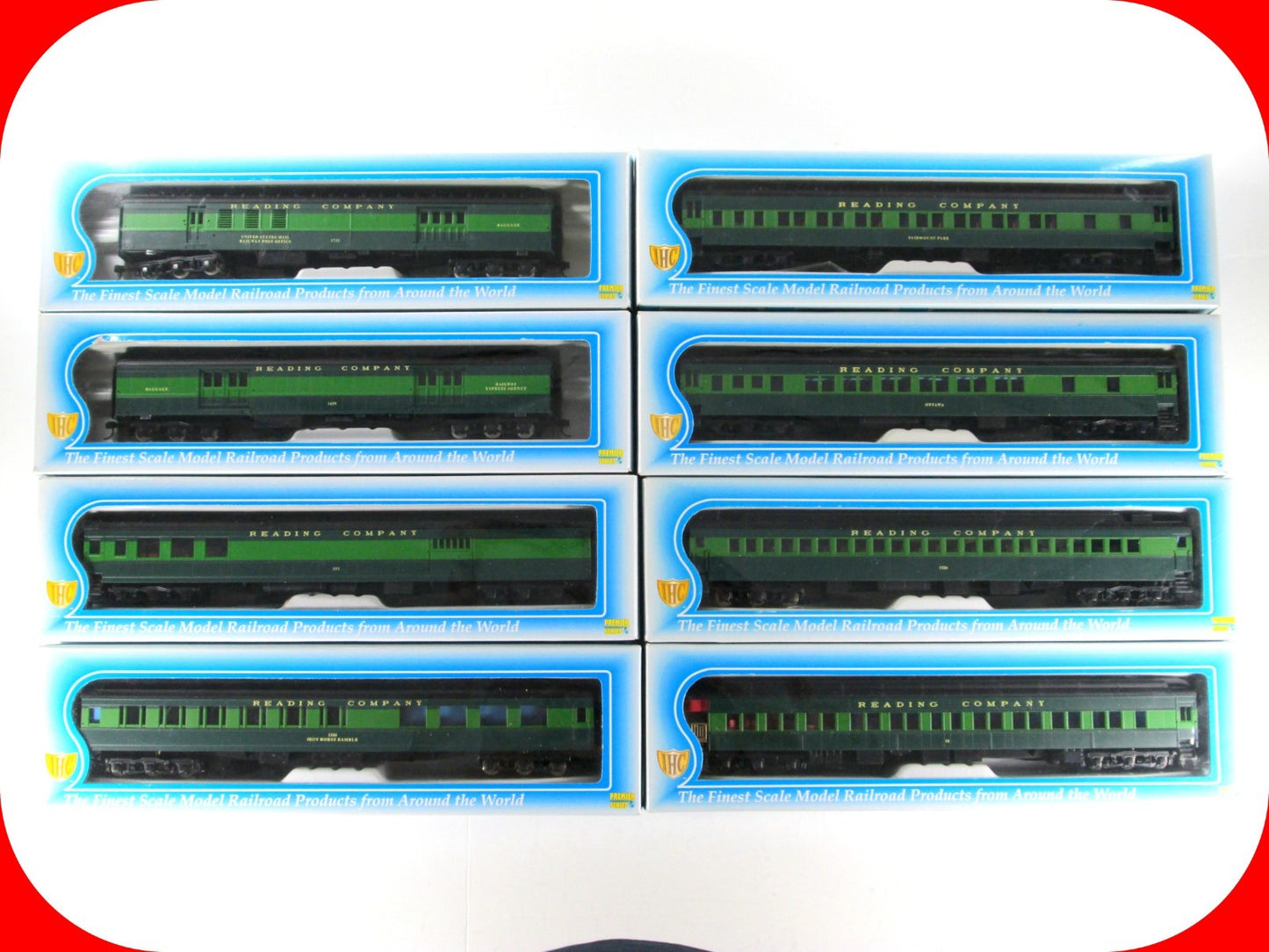 HO Scale *READING* HeavyWeight Passenger 8-Set - IHC w/ Interiors, Knuckle Cplrs