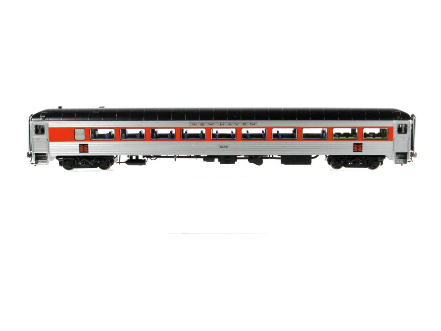 HO Scale ***NEW HAVEN*** Passenger Coach #8698 --- Rapido 17032, Lighted **RARE*