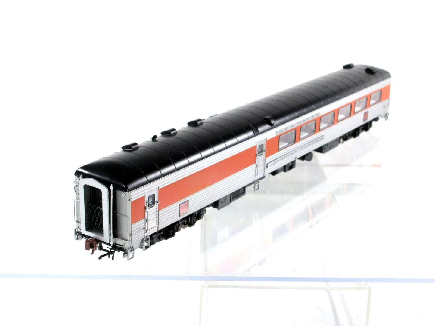 HO Scale ***NEW HAVEN*** Diner *JONATHAN EDWARDS* - Rapido 132013, Lighted *RARE