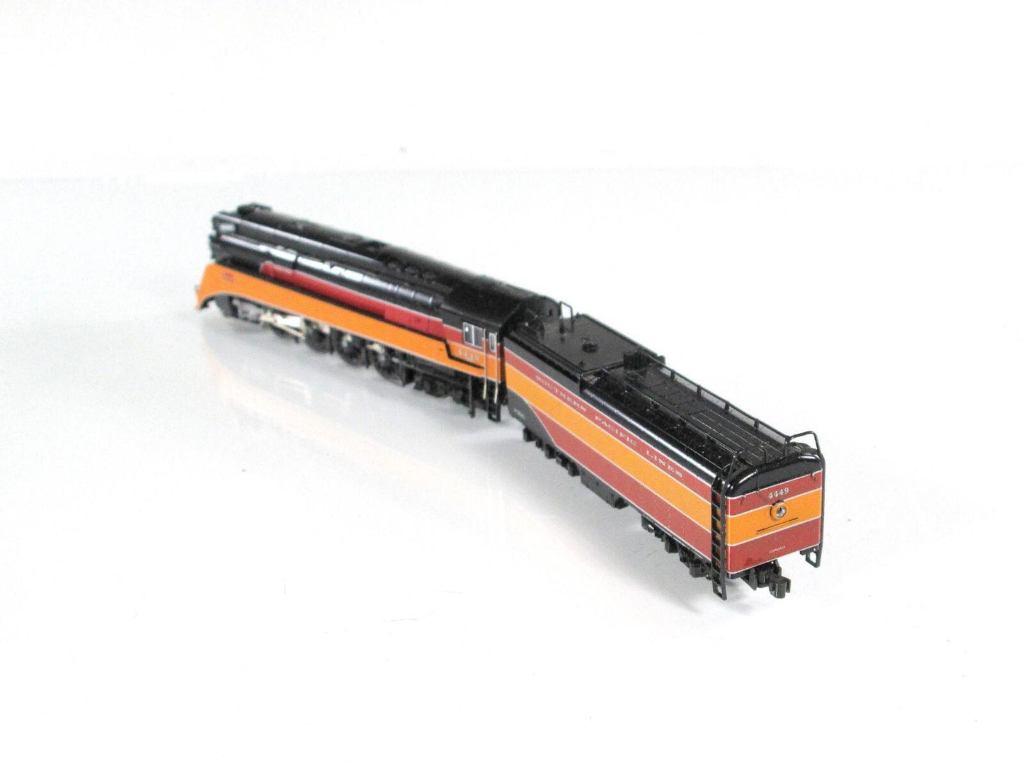 N Scale **SOUTHERN PACIFIC DAYLIGHT** 4-8-4 GS-4 Locomotive #4449 -Kato 126-0307