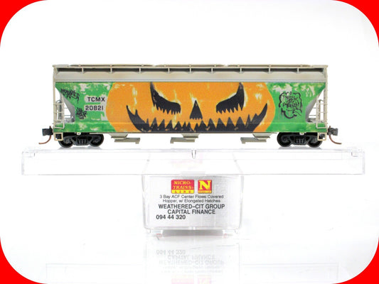 N Scale **HALLOWEEN PUMPKIN** Graffiti Hopper, TCMX 20821 -Micro Trains 09444320