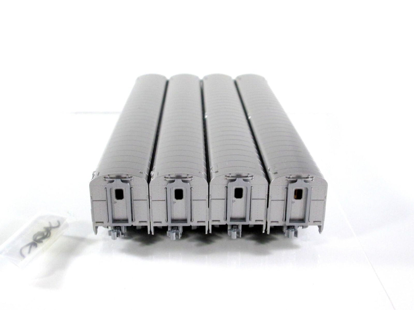 N Scale ***SANTA FE SUPER CHIEF*** Lightweight Passenger Set C --- Kato 106-6003