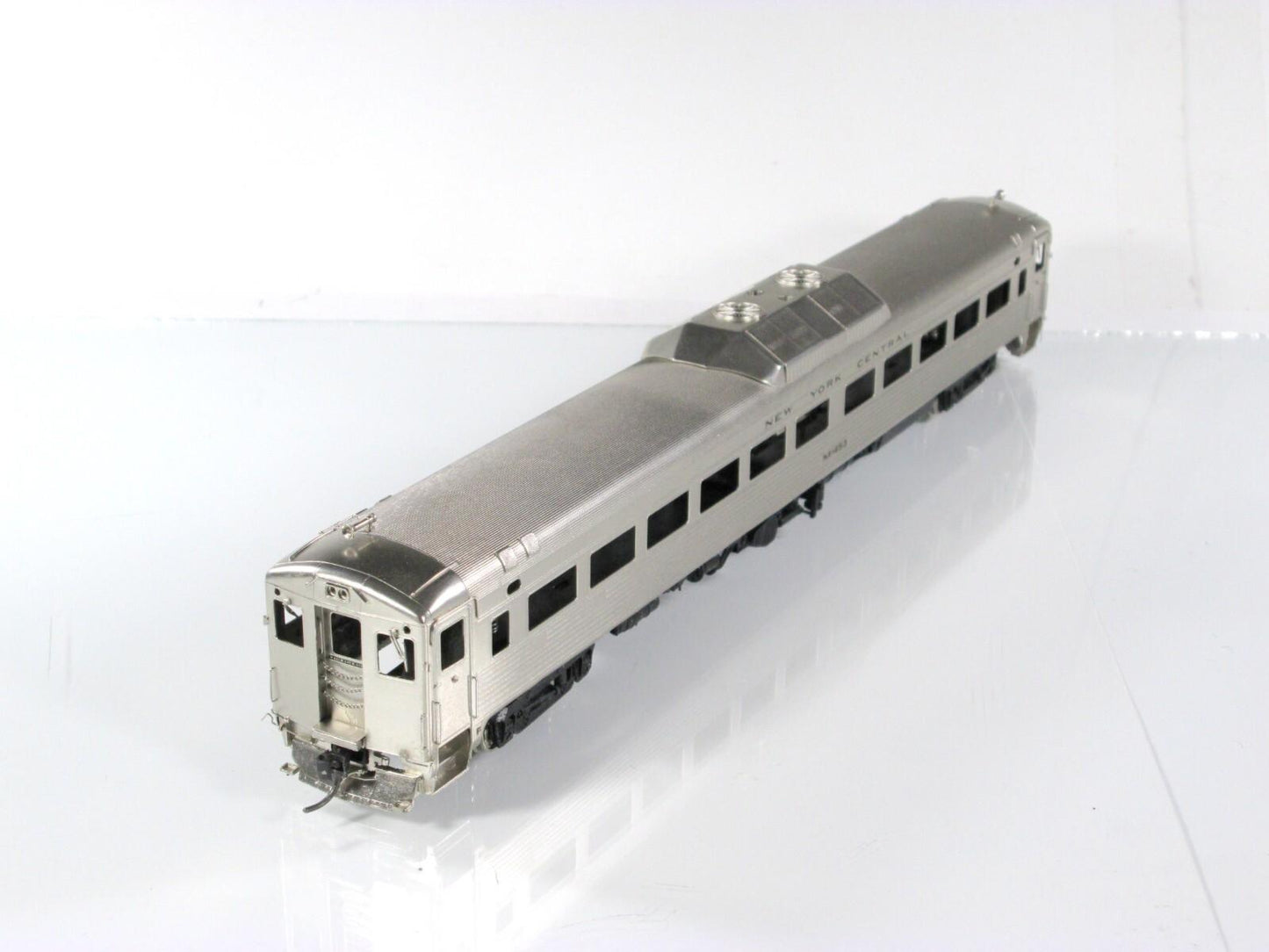 HO Scale BRASS ***RDC-1 MODERNIZED*** Diesel Passenger Car --- HALLMARK - HS0036