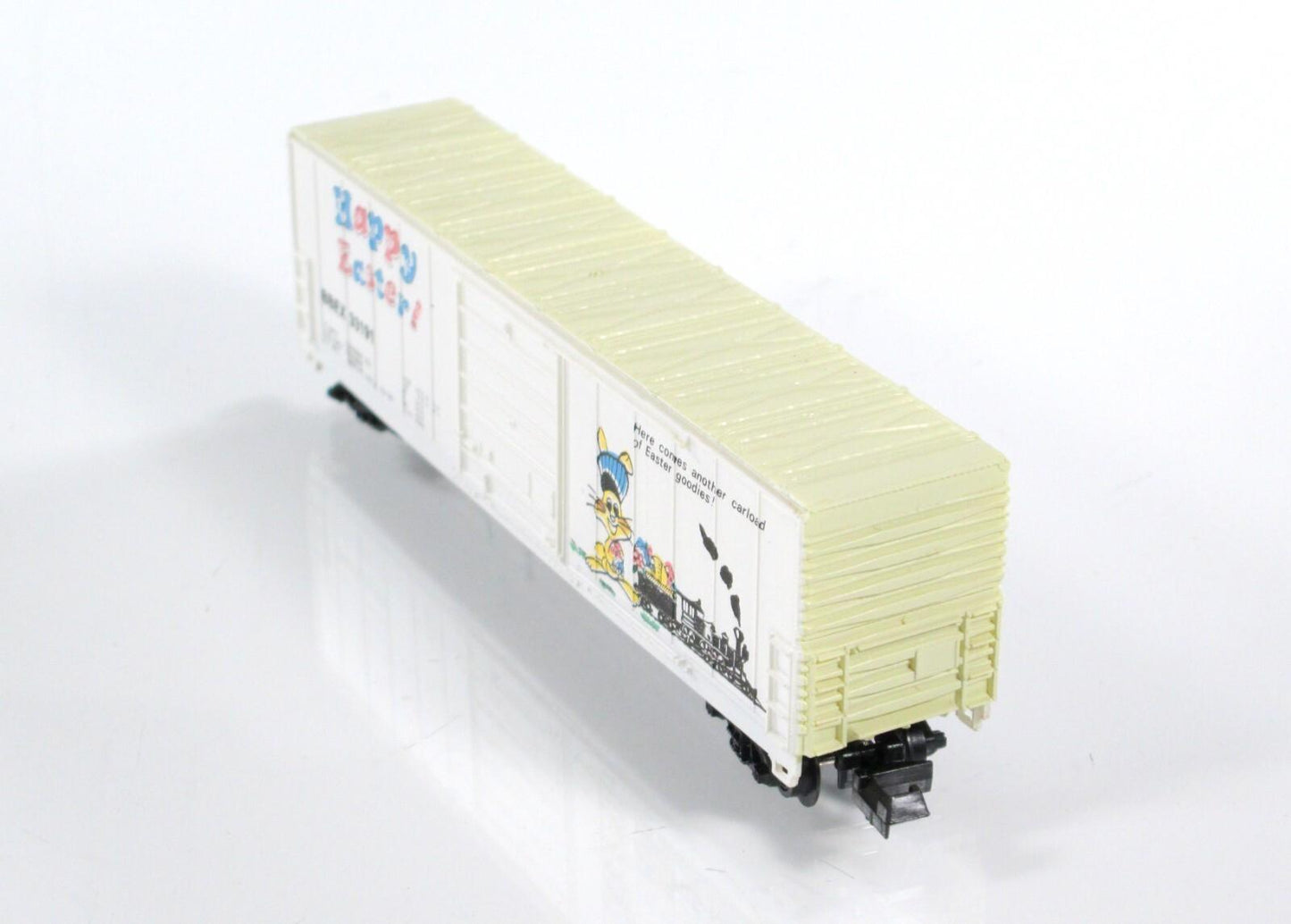 N Scale ***HAPPY EASTER*** 50' Box Car,  BBEX 33191 - Bev-Bel / Life-Like 2172-1