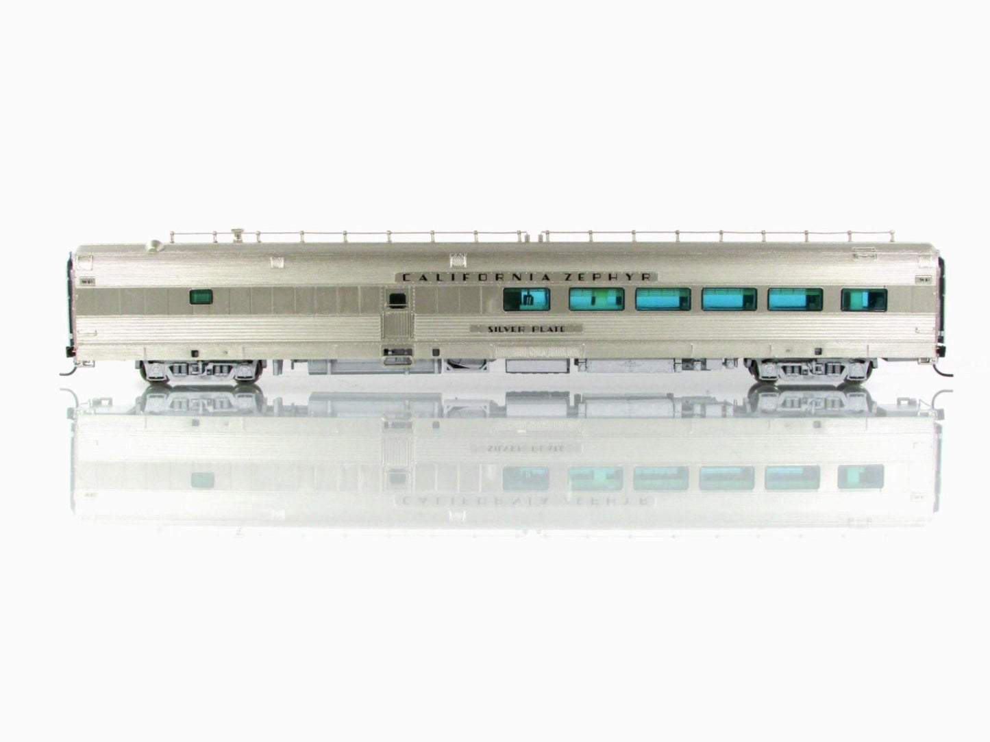 HO Scale ***WP CA ZEPHYR** SILVER PLATE Dining Car #841 - Broadway 1506, Lighted