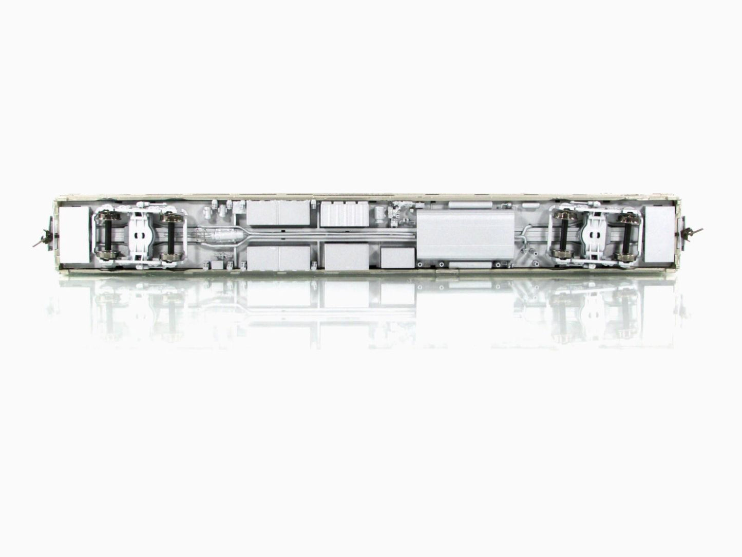 HO Scale ***WP CA ZEPHYR** SILVER PLATE Dining Car #841 - Broadway 1506, Lighted