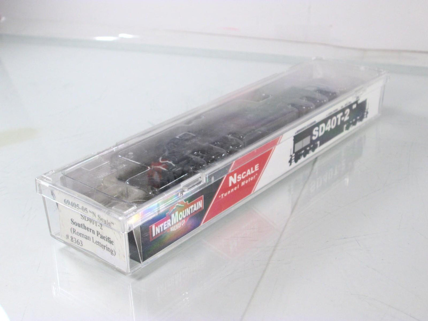 N Scale **SOUTHERN PACIFIC** SD40T-2 #8363 -- Intermountain 69405-05 **DCC Ready