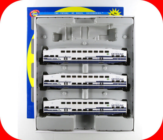 HO Scale ***METROLINK*** Bombardier Passenger Set #602, 101, 115 - Athearn 25992