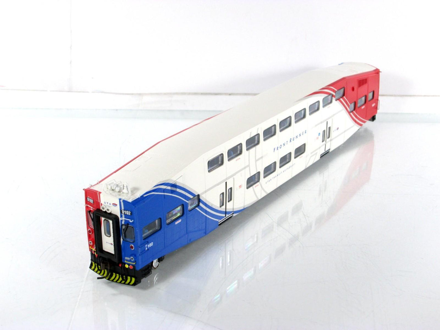 HO Scale **UTAH FRONTRUNNER** Bombardier Control Car #102 - Athearn 25514 **RARE