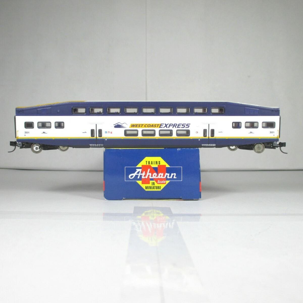 N Scale ***WEST COAST EXPRESS*** Bombardier Commuter Coach #301 -- Athearn 10144