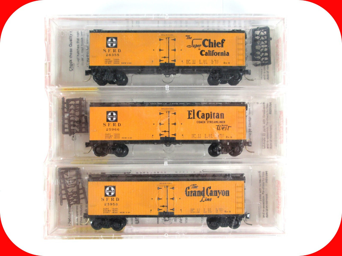 N Scale ***SANTA FE -- SFRD*** 40' Reefer 3-Pack w/ Slogans - Micro Trains 47242