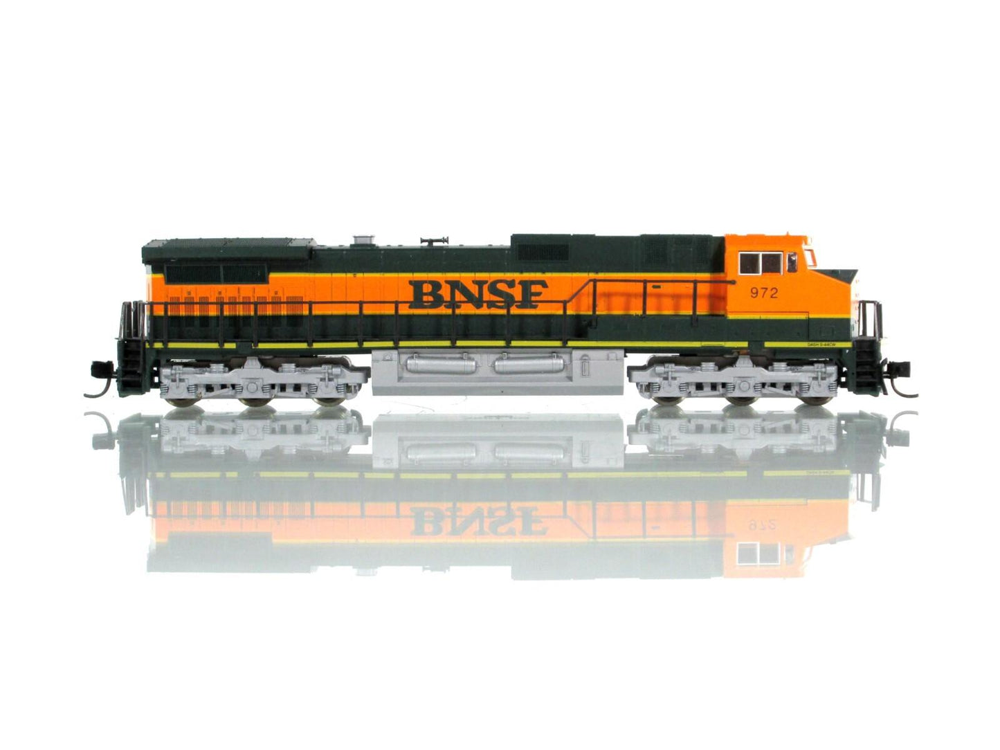 N Scale ***BNSF*** C44-9W Locomotive, Custom #5407 --- Kato 176-5901 **DCC Ready