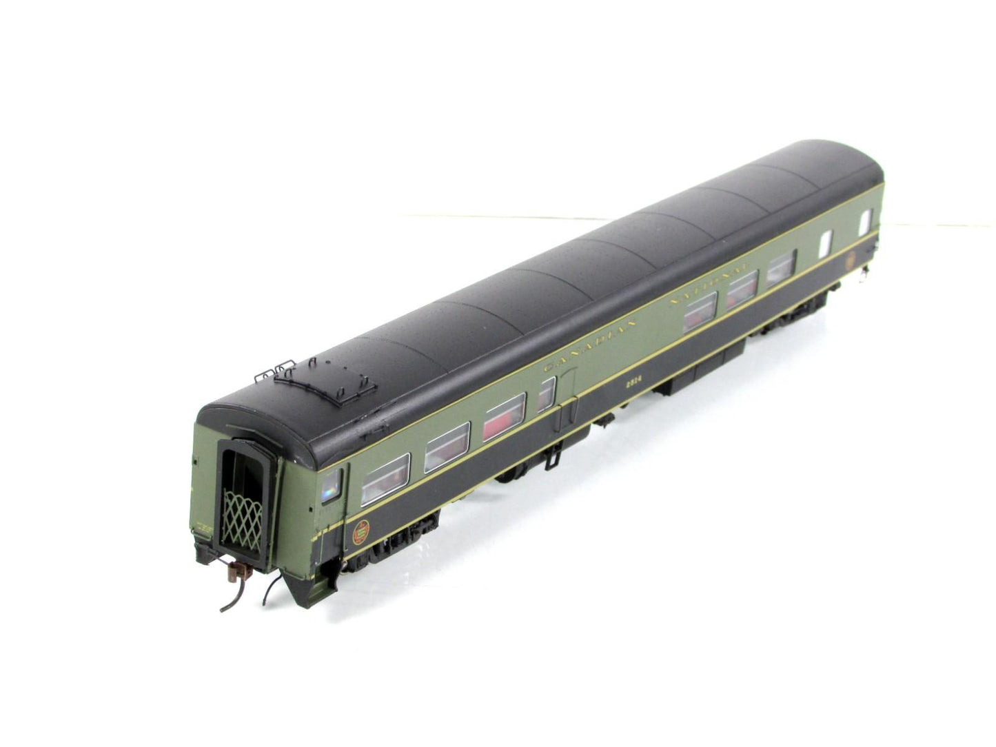 HO Scale ***CANADIAN NATIONAL*** Cafe-Bar-Lounge #2514 -- Rapido 103010, Lighted