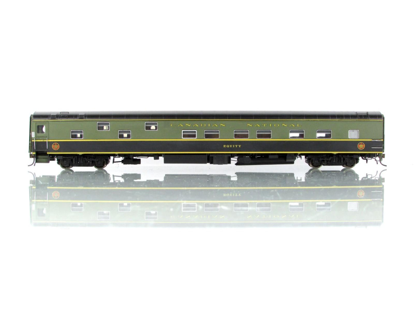 HO Scale ***CANADIAN NATIONAL** Sleeper *Equity* #1143 - Rapido 101016, Lighted