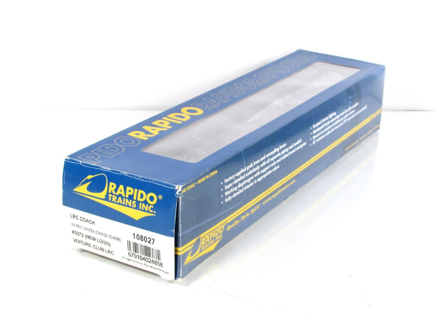 HO Scale ***VIA RAIL CANADA*** Lightweight Coach #3372 - Rapido 108027, Lighted