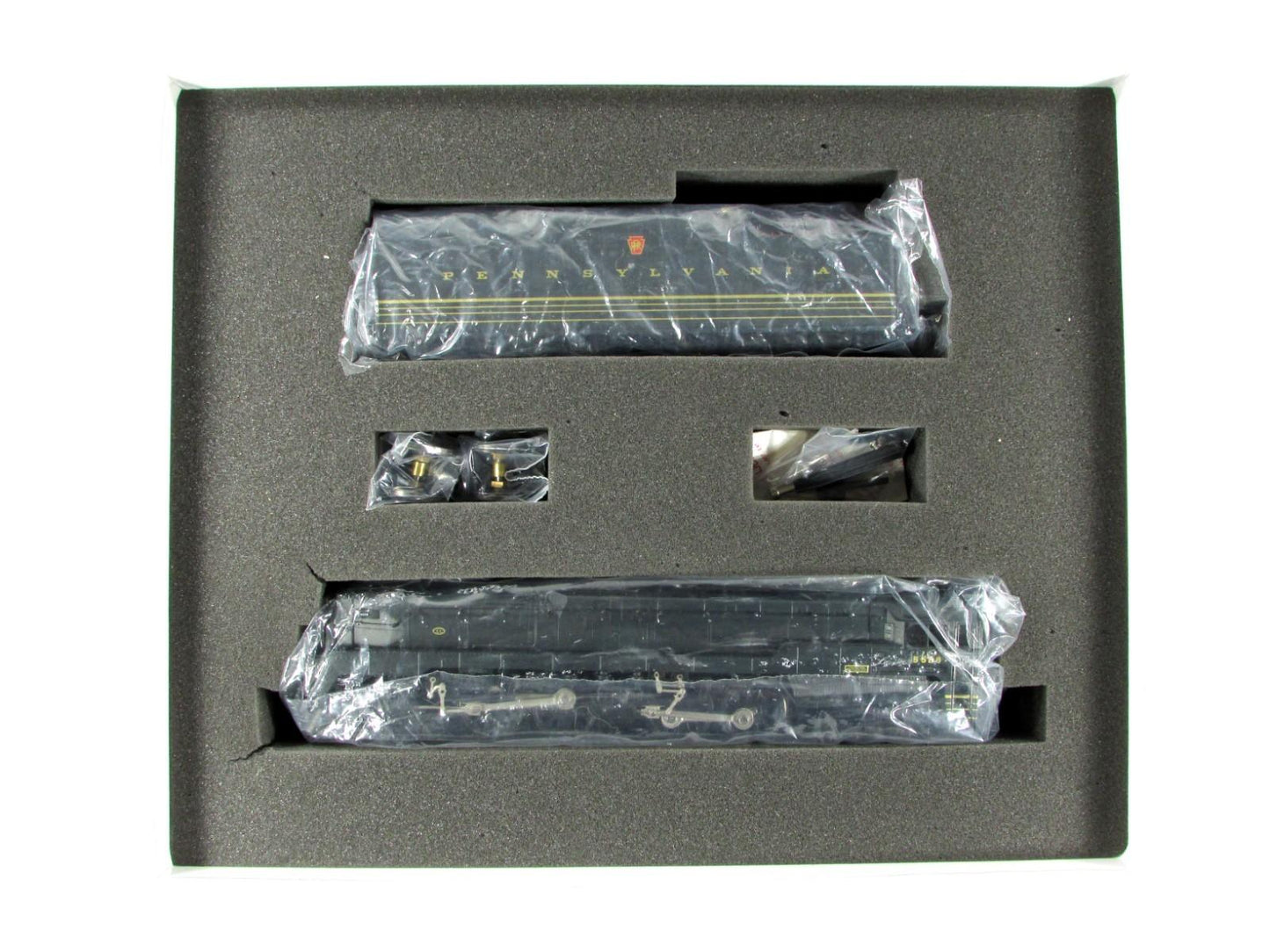 HO Scale ***PENNSYLVANIA*** T1 4-4-4-4 #5528 --- Broadway 017, DCC Quantum Sound
