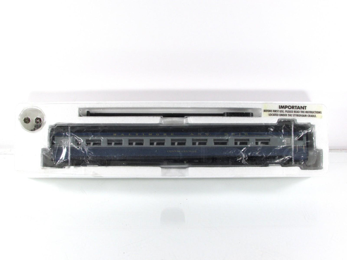 HO Scale **BALTIMORE OHIO* *Connellsville*  Coach #5500 - Rapido 100071, Lighted