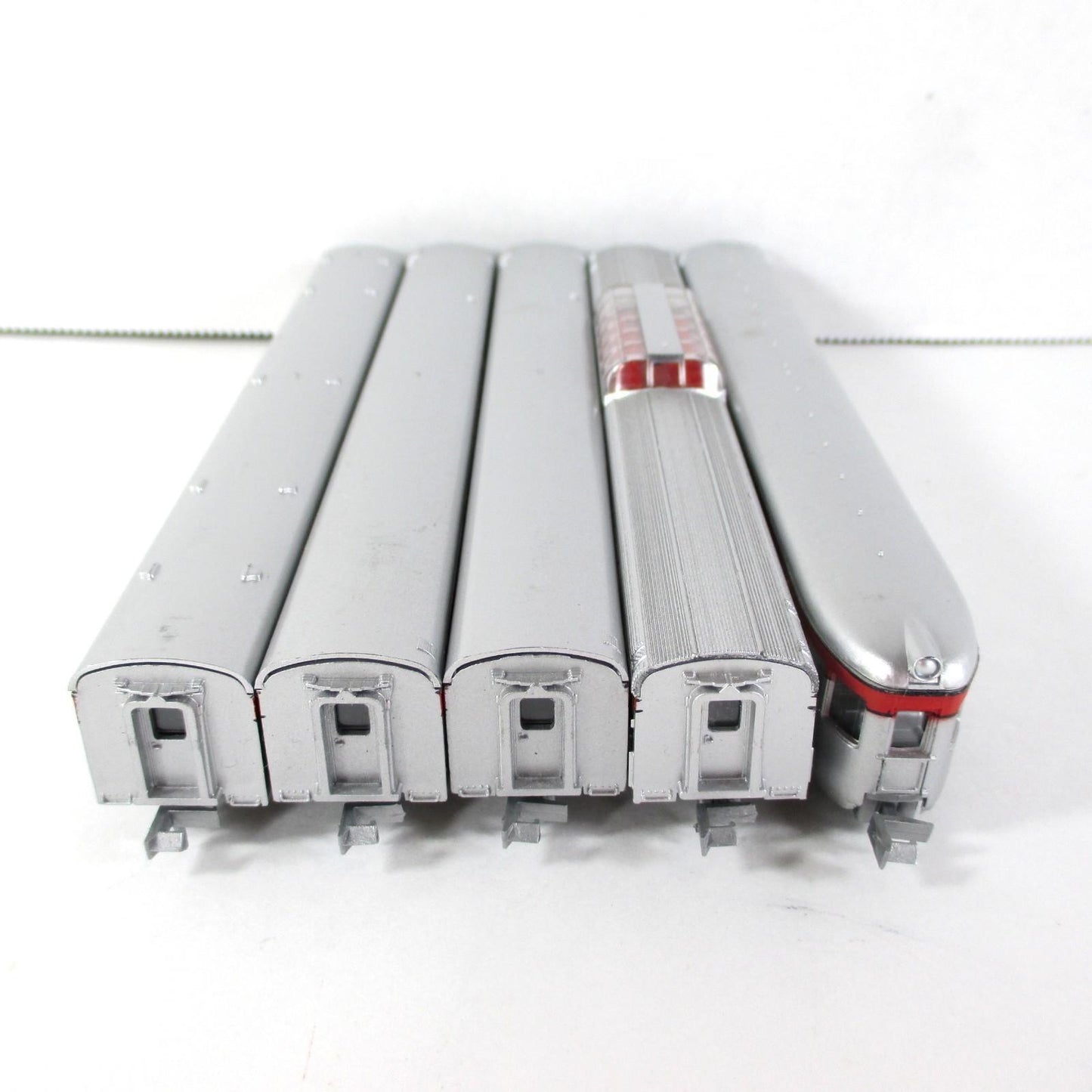 N Scale ***SOUTHERN PACIFIC*** Lightweight Passenger 5-Car Set -- Con-Cor 004013