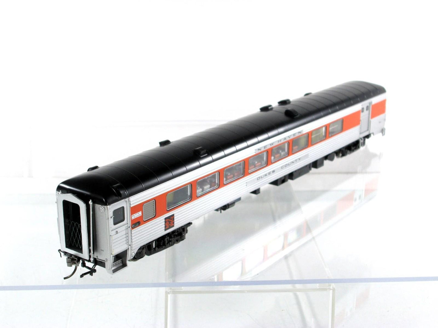 HO Scale ***NEW HAVEN*** DUKES County Car ------- Rapido 134015, Lighted **RARE*