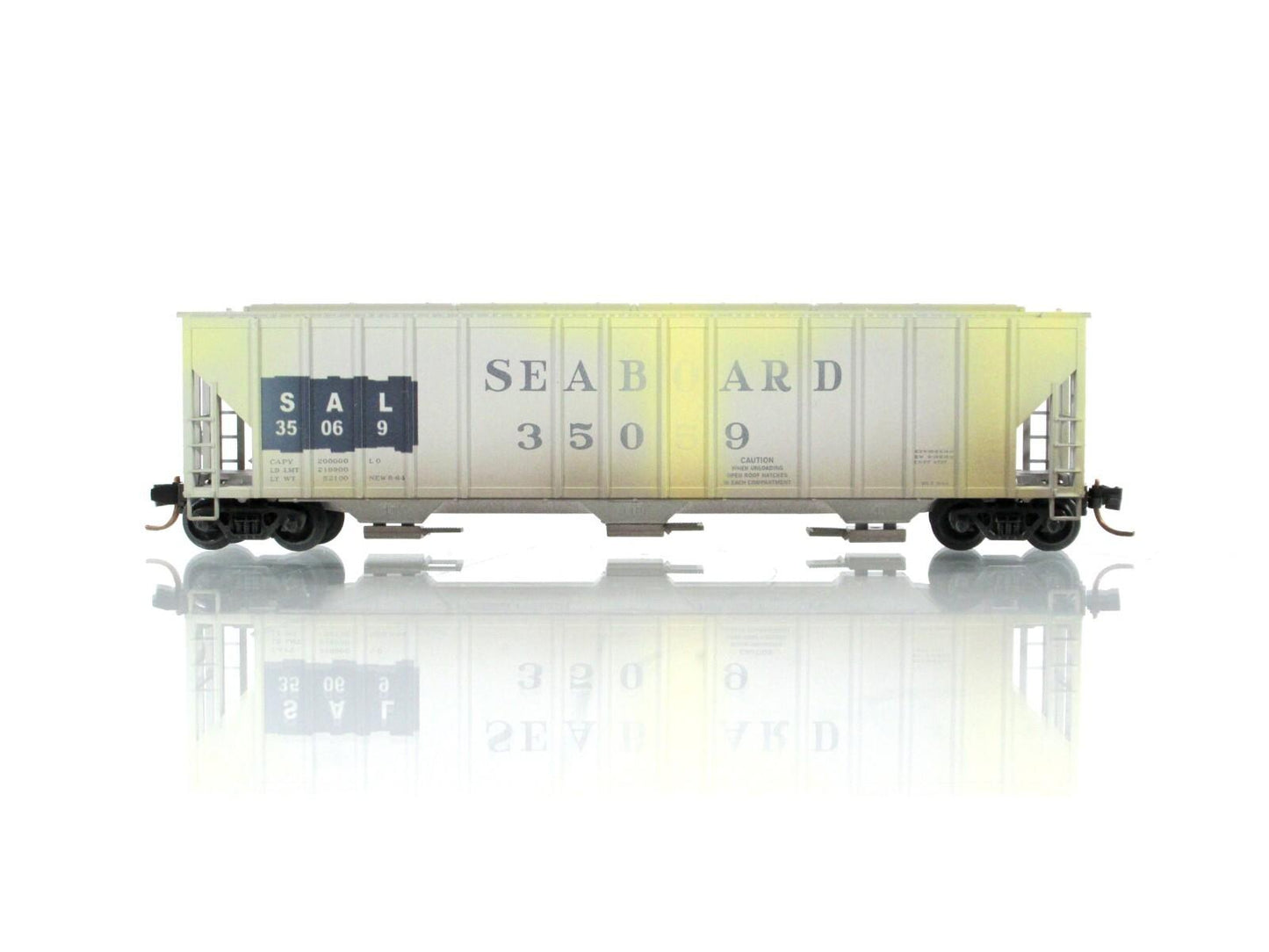 N Scale **SEABOARD AIR LINE** Weathered Hopper, SAL 35069 -Micro Trains 09944020
