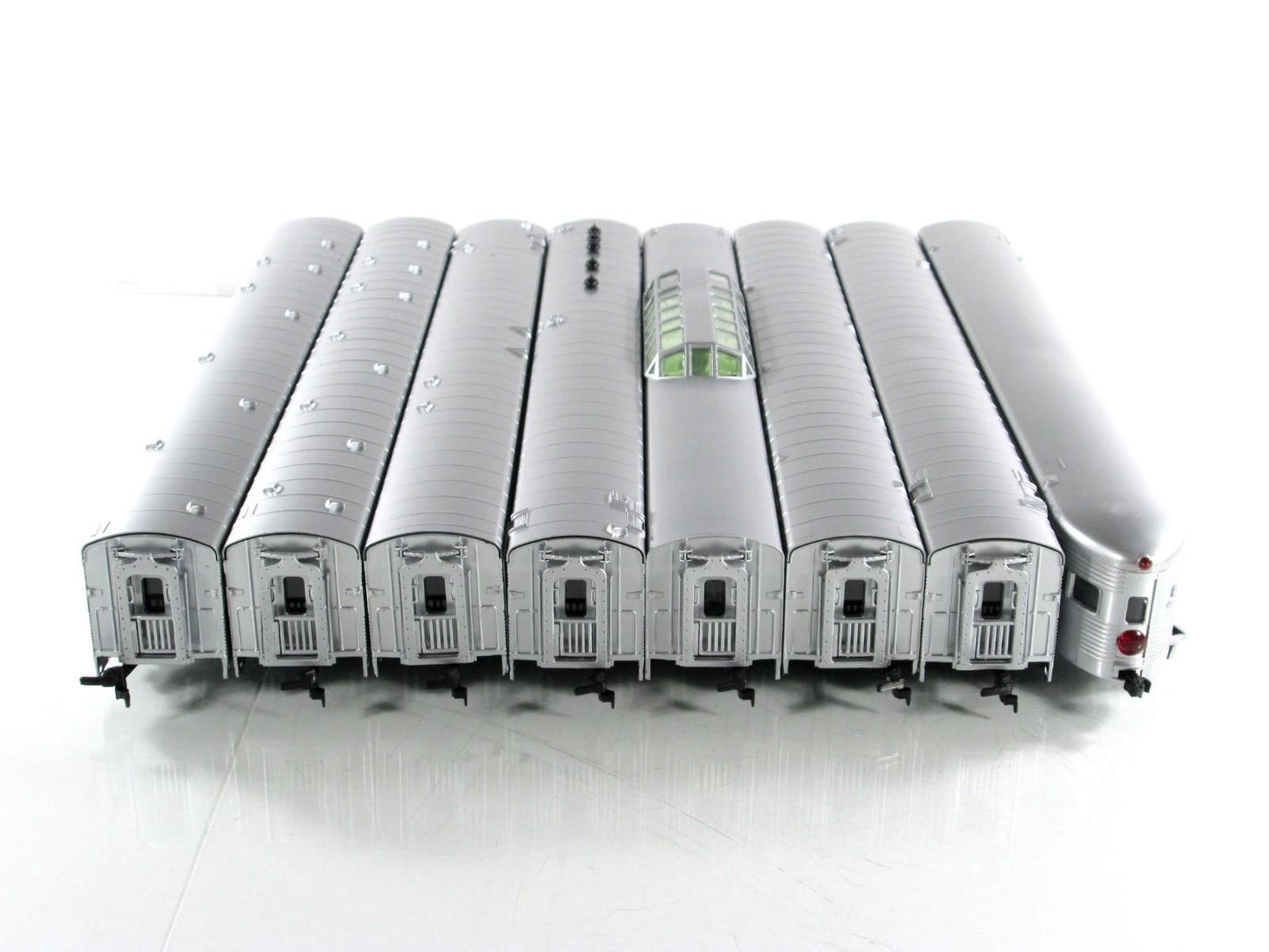 HO Scale ***SEABOARD*** Lightweight Passenger Car 8-Pack Set --------- IHC 47938