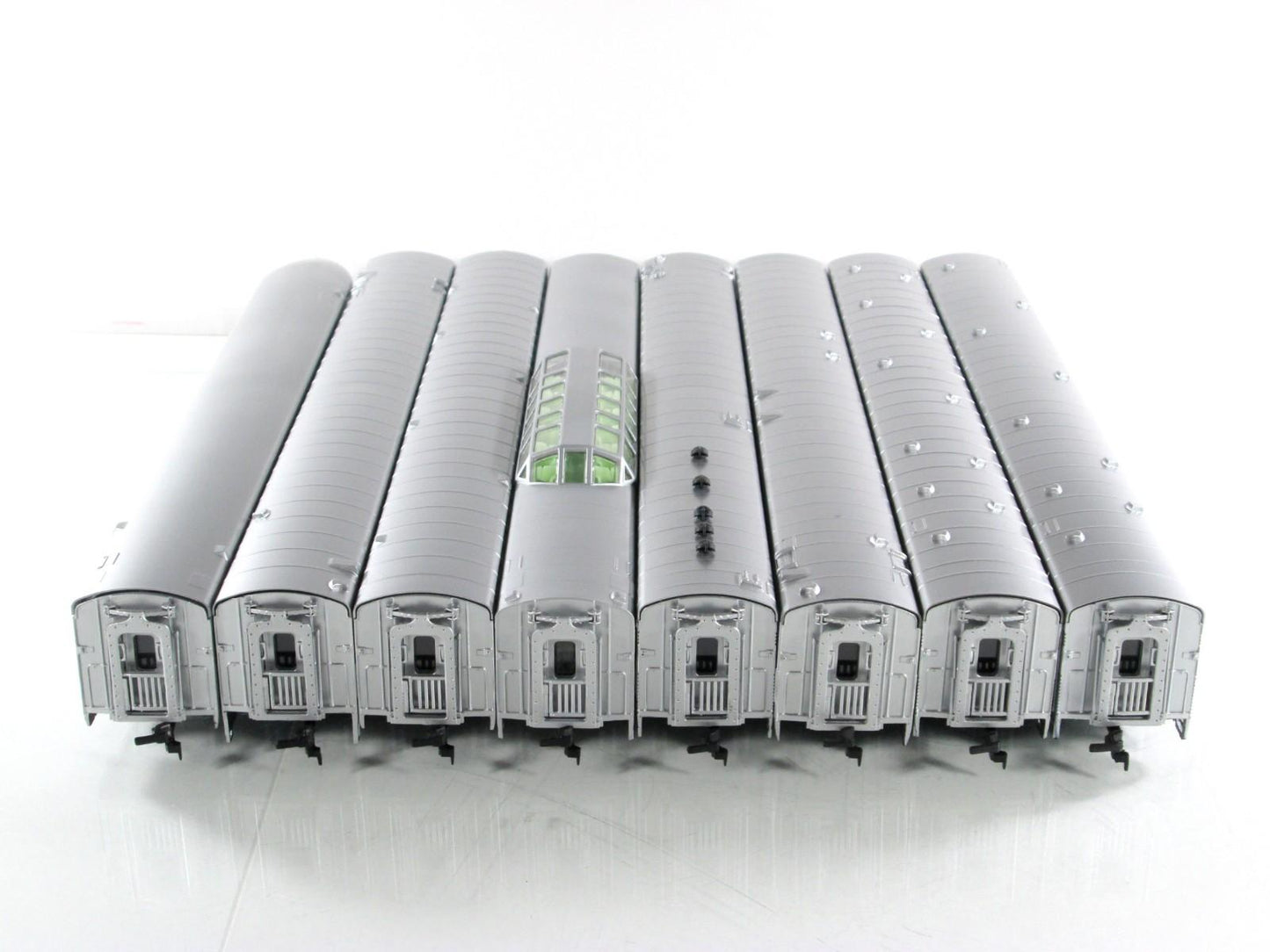 HO Scale ***SEABOARD*** Lightweight Passenger Car 8-Pack Set --------- IHC 47938