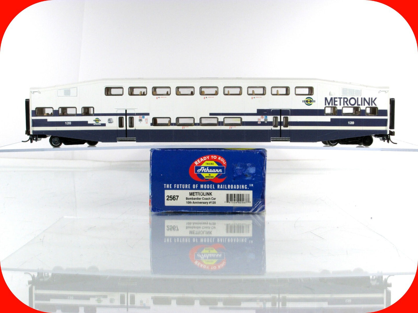 HO Scale **METROLINK** Bombardier Passenger Commuter Coach #120 --  Athearn 2567