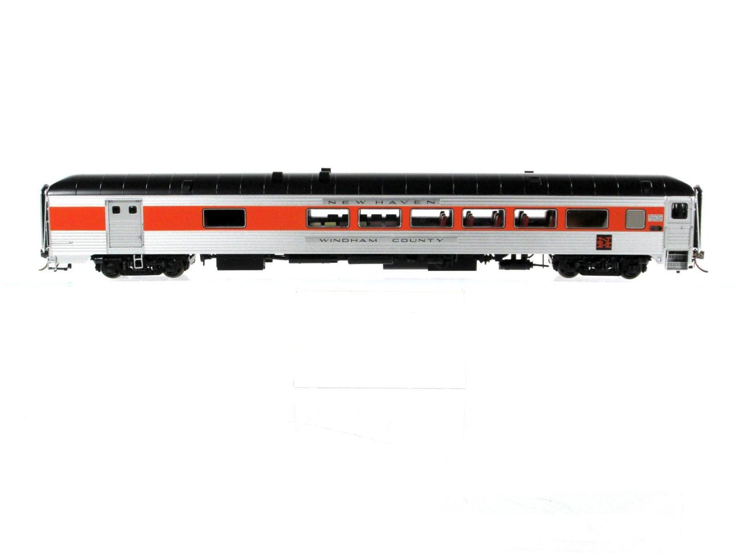 HO Scale ***NEW HAVEN*** WINDHAM County Car ----- Rapido 134017, Lighted **RARE*