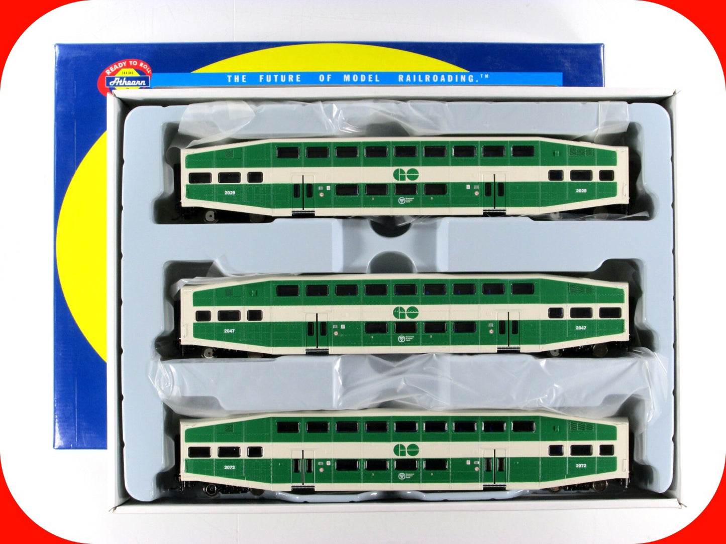 HO Scale **GO TRANSIT** Bombardier Passenger Set #2029,2047,2072 - Athearn 25935