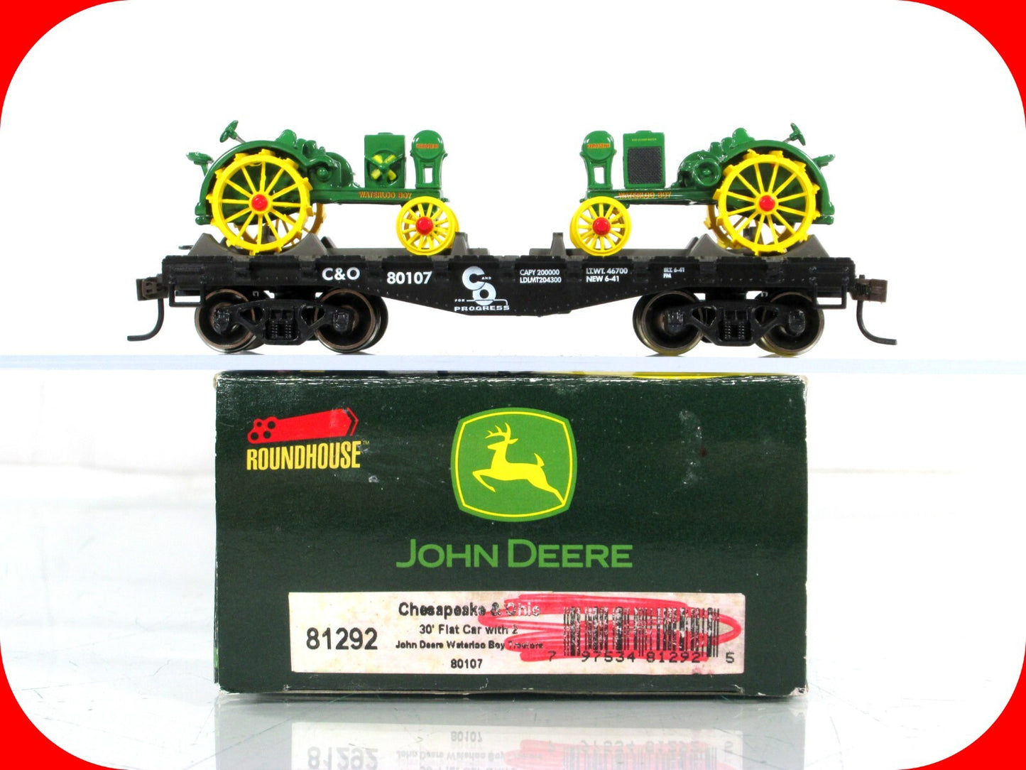 HO Scale ***C&O*** 30' Flat #80107, JOHN DEERE Waterloo Tractors - Athearn 81292