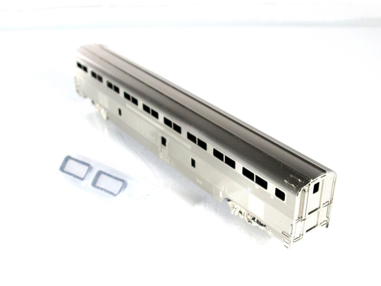 N Scale BRASS ***SANTA FE*** High Level Chair Car, 700 Series -- HALLMARK