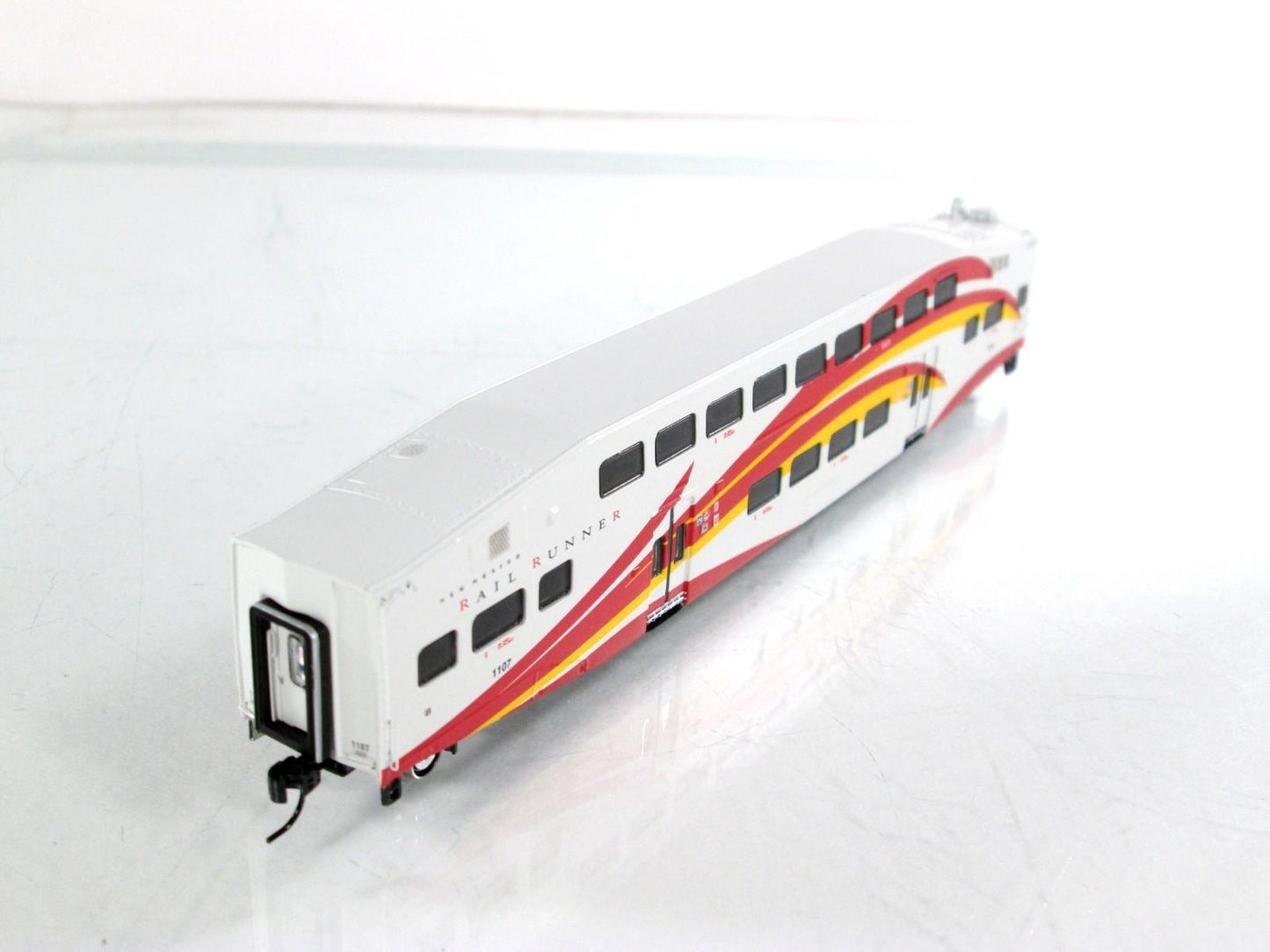 N Scale ***NEW MEXICO RAIL RUNNER** Bombardier Control Car #1107 - Athearn 28591