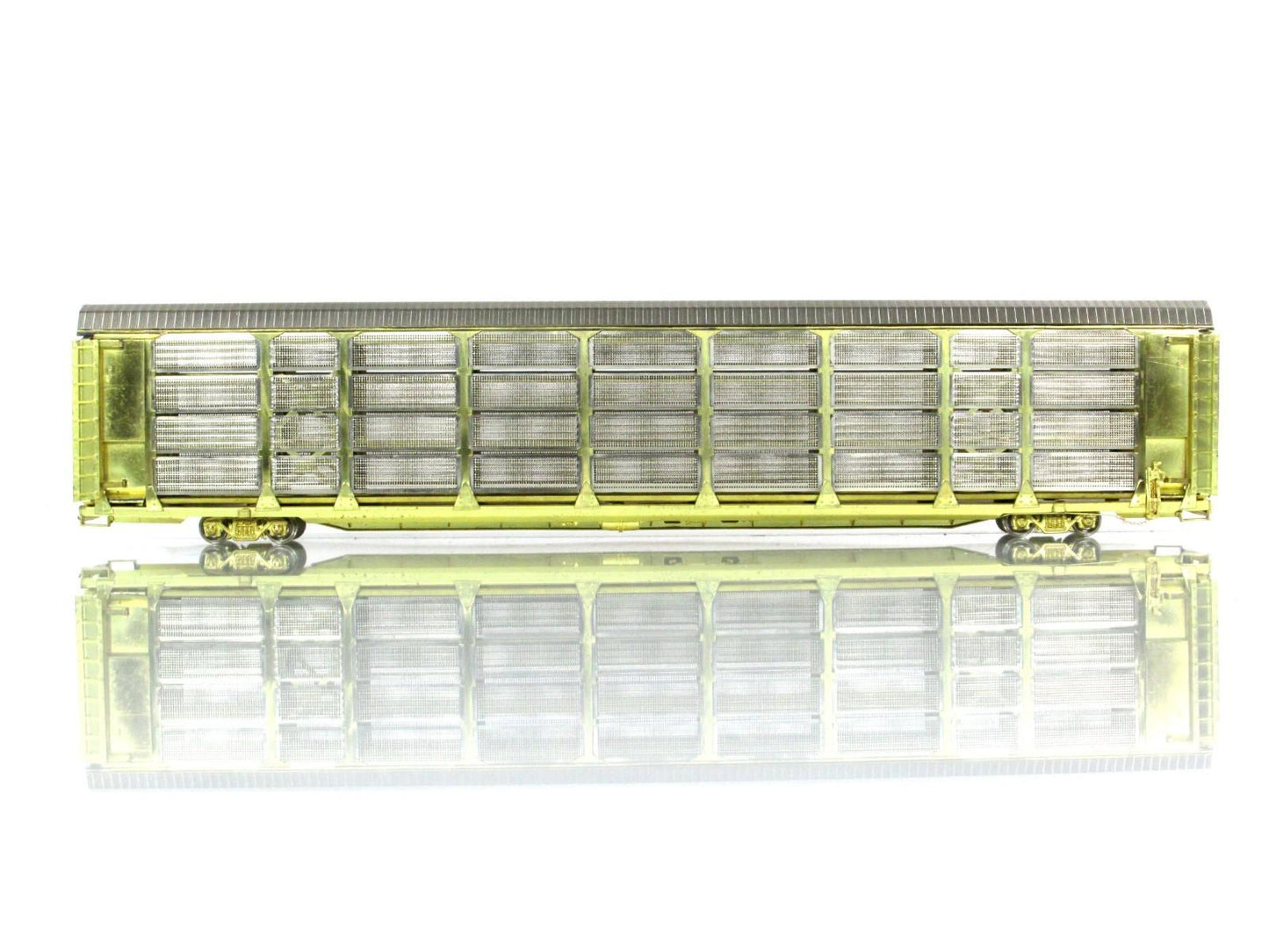HO Scale BRASS ***Thrall Tri-Level Enclosed AUTO RACK*** -- Overland / Ajin 1325