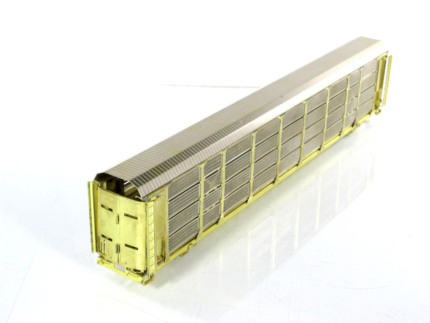 HO Scale BRASS ***Thrall Tri-Level Enclosed AUTO RACK*** -- Overland / Ajin 1325