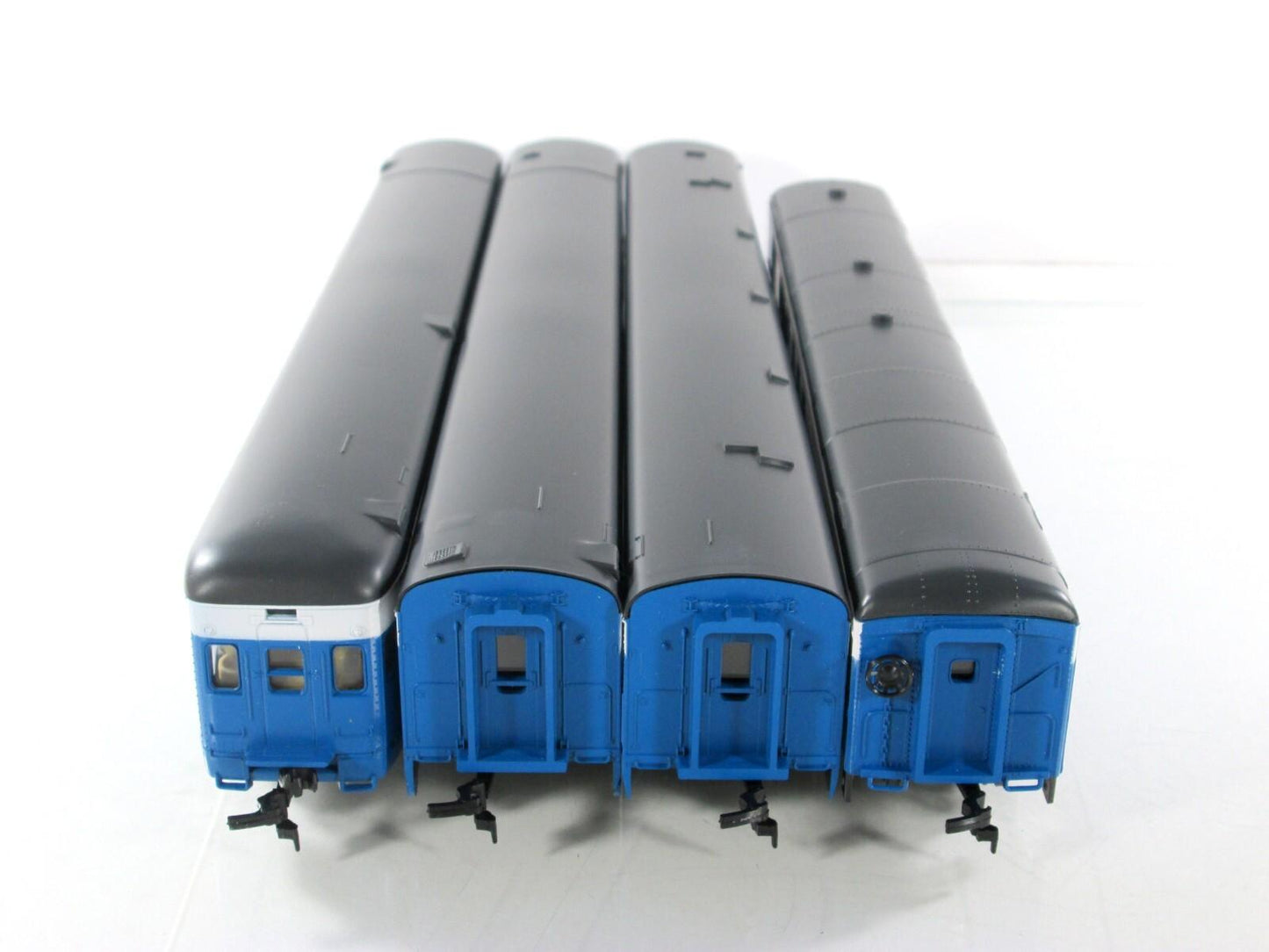 HO Scale **GREAT NORTHERN** BIG SKY BLUE 1930s Passenger Set B -- Rivarossi 6979
