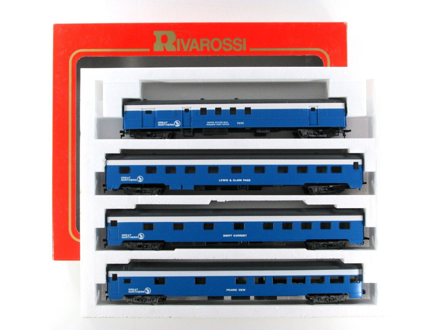 HO Scale **GREAT NORTHERN** BIG SKY BLUE 1930s Passenger Set B -- Rivarossi 6979