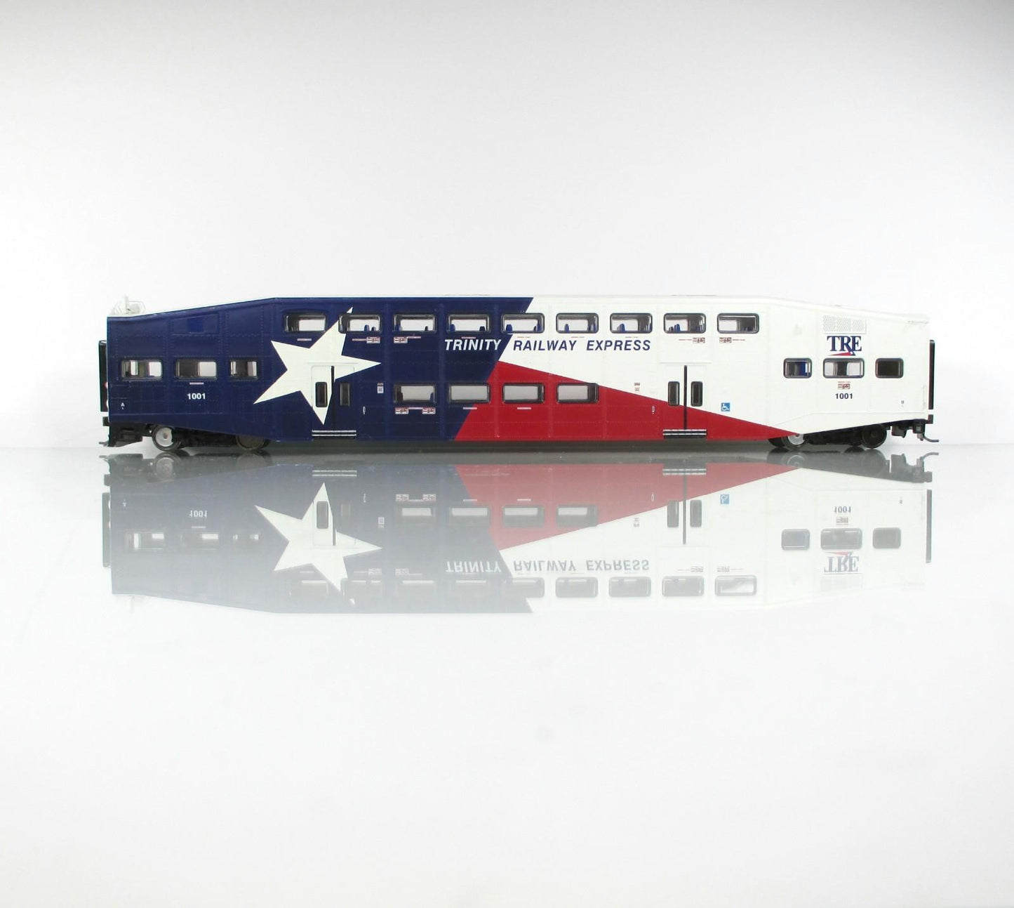 HO Scale **TRINITY RAILWAY EXPRESS** Bombardier Control Car #1001 - Athearn 2586