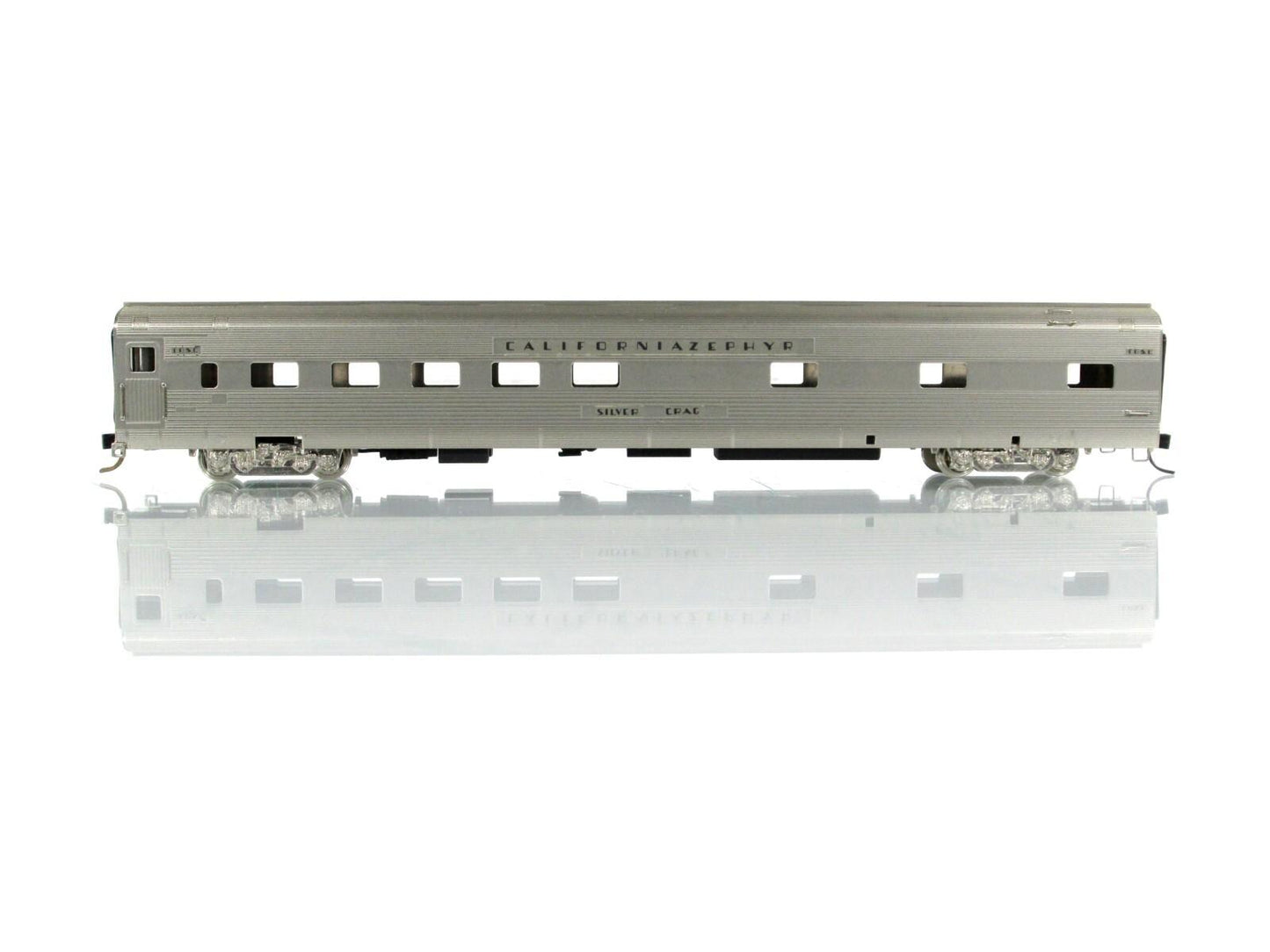 N Scale BRASS **CB&Q -- ZEPHYR** Silver Crag Sleeper - Oriental 429, Knuckle Cpl
