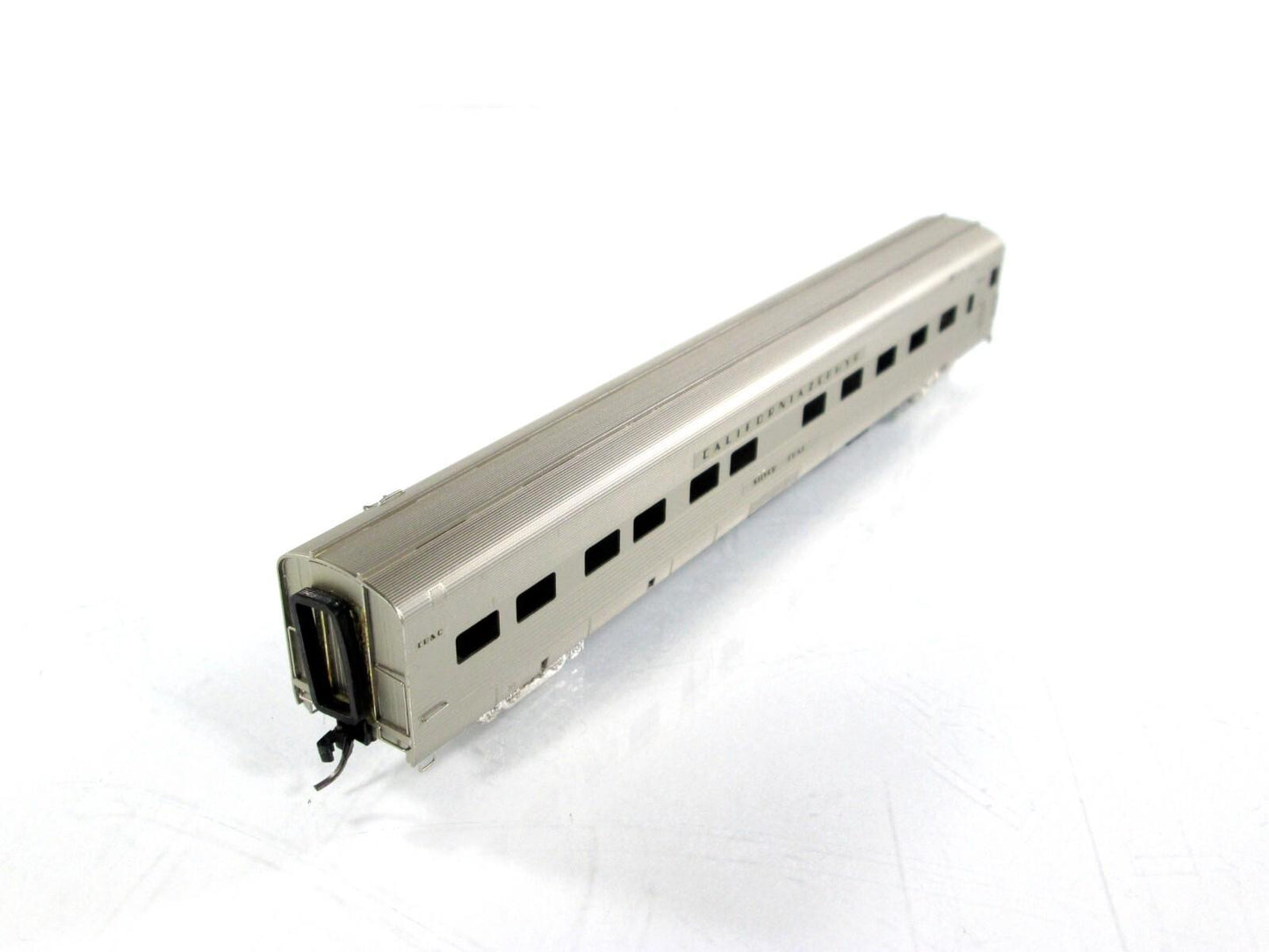 N Scale BRASS **CB&Q -- ZEPHYR** Silver Crag Sleeper - Oriental 429, Knuckle Cpl