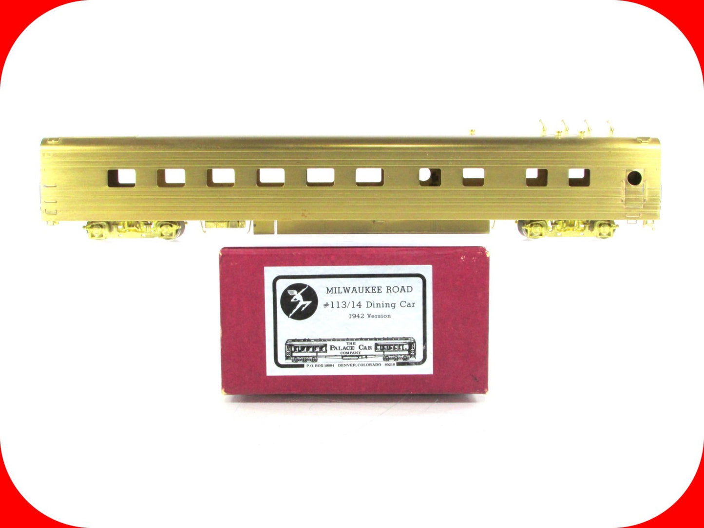 HO Scale BRASS **MILWAUKEE HIAWATHA** Dining Car #113-114, 1942 Ver. - by Palace