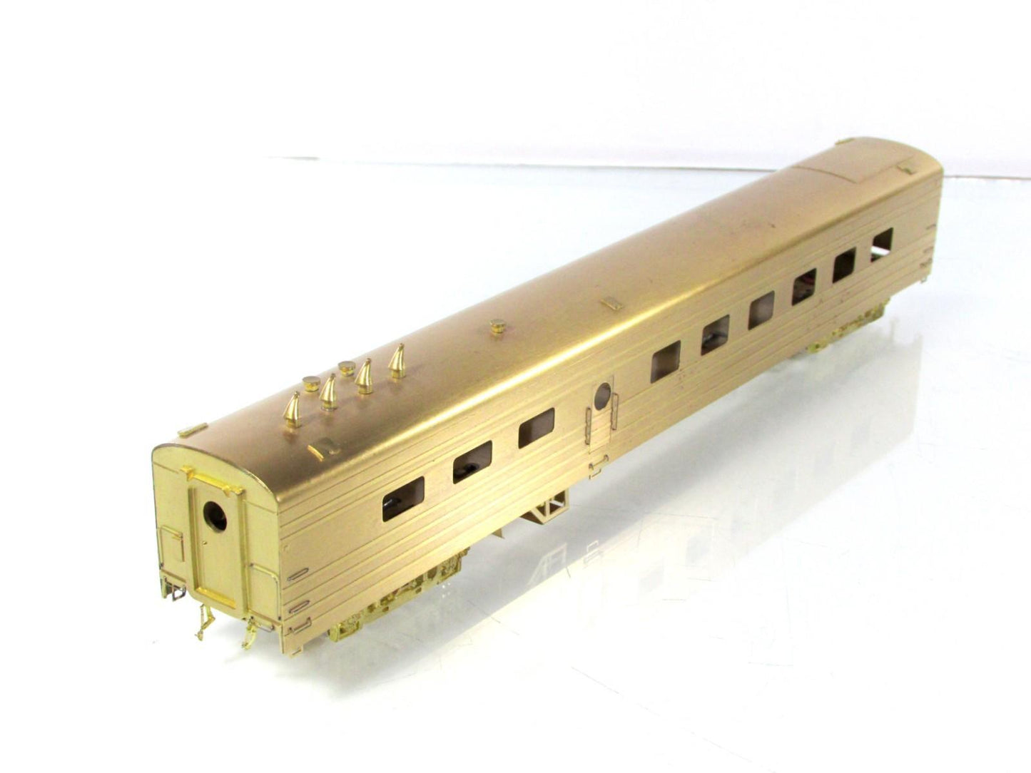 HO Scale BRASS **MILWAUKEE HIAWATHA** Dining Car #113-114, 1942 Ver. - by Palace